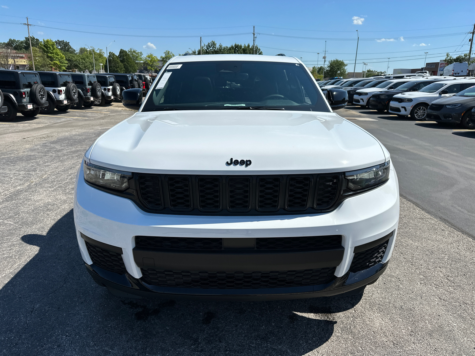 2024 Jeep Grand Cherokee L Altitude X 2