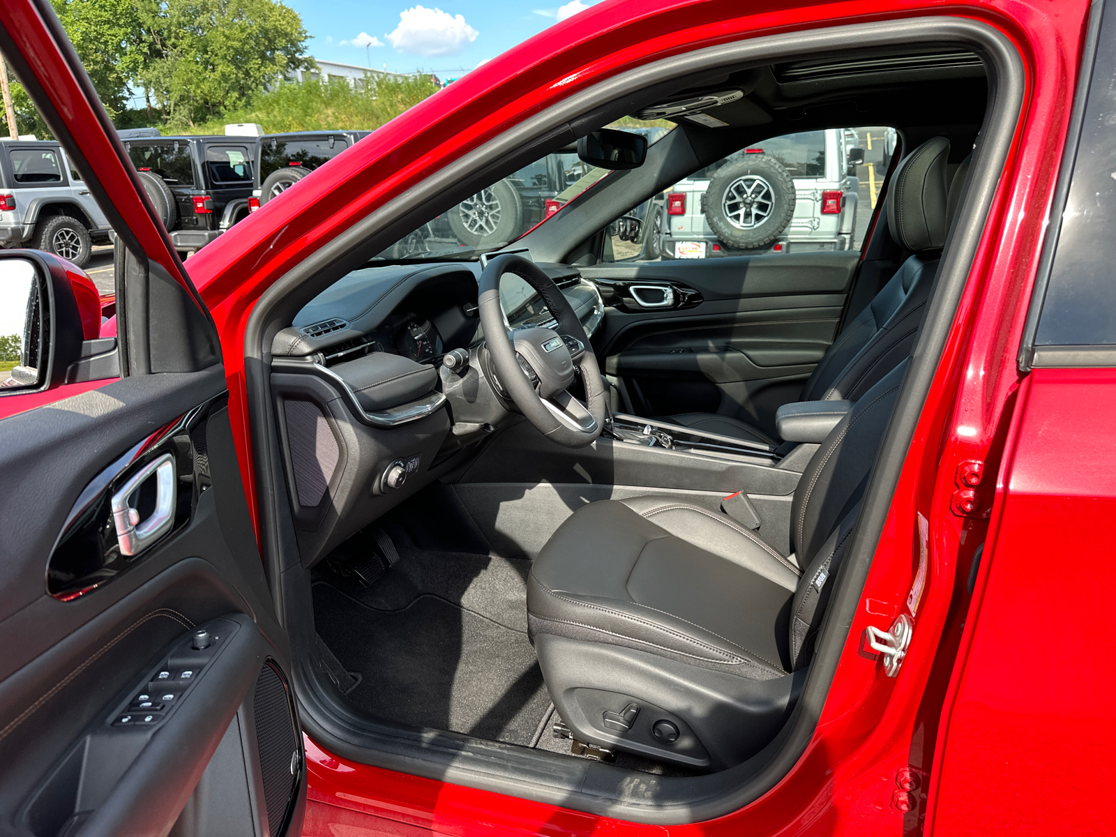 2024 Jeep Compass Limited 36