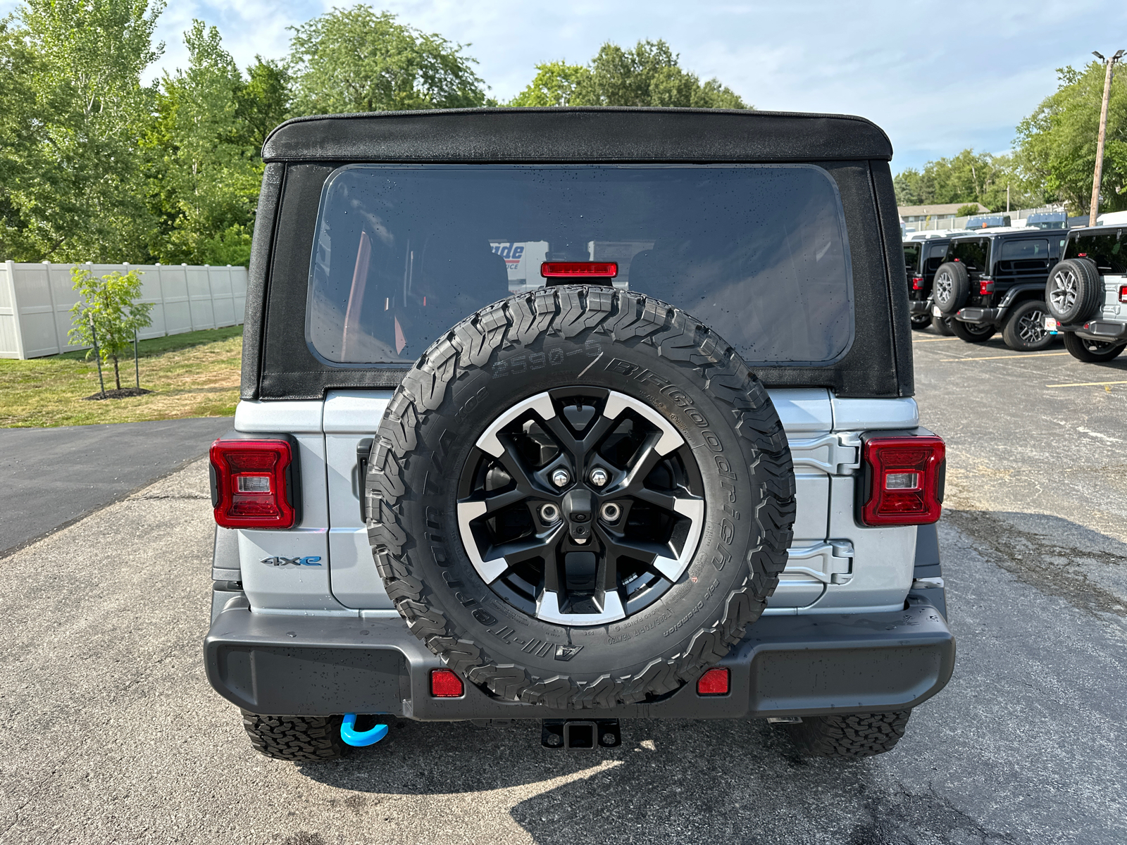 2024 Jeep Wrangler Rubicon 4xe 7