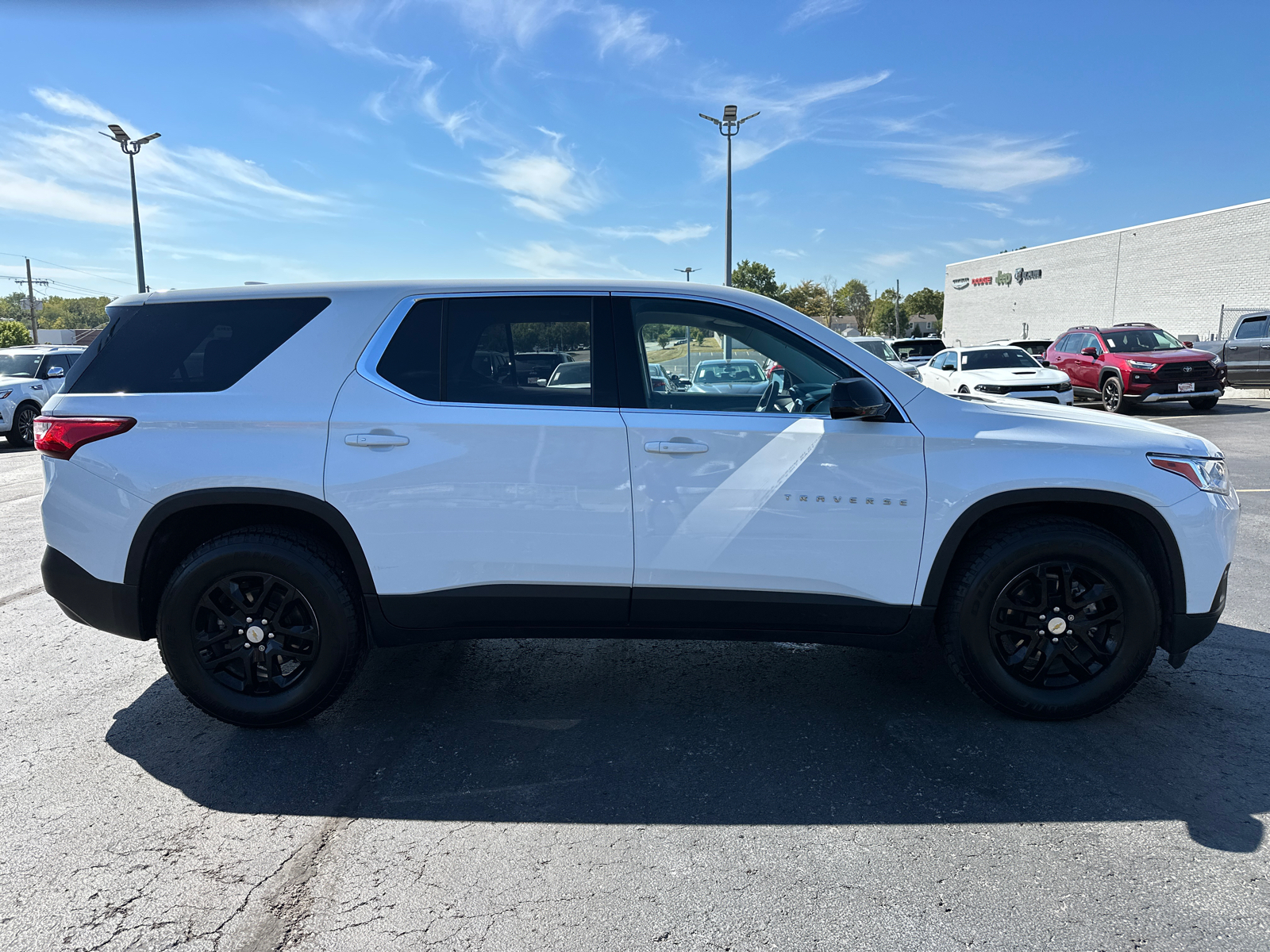 2020 Chevrolet Traverse LS 5