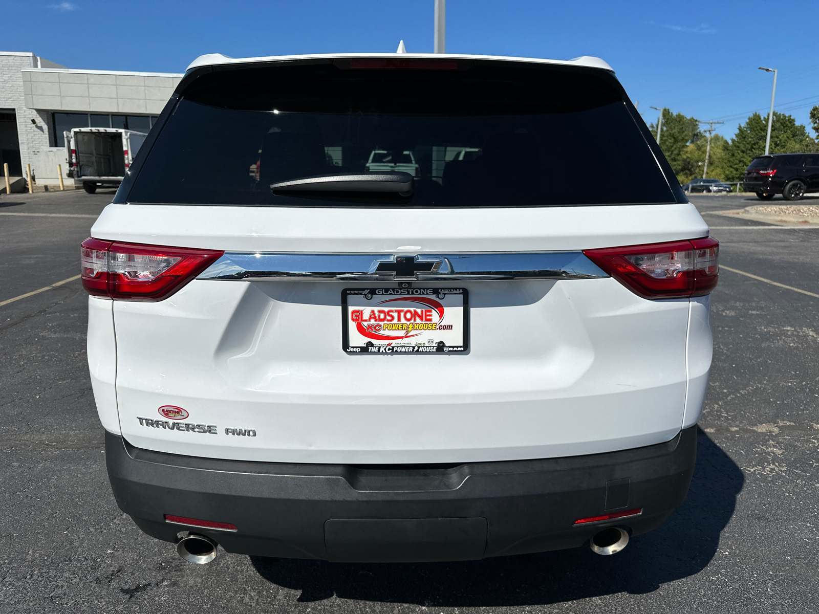 2020 Chevrolet Traverse LS 7