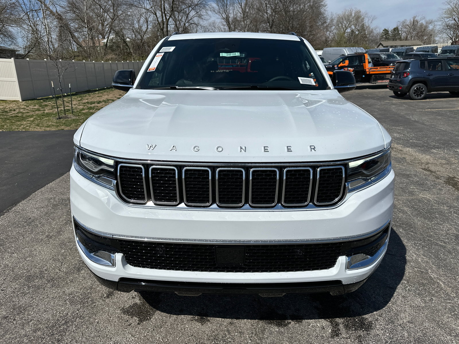 2024 Jeep Wagoneer Base 2