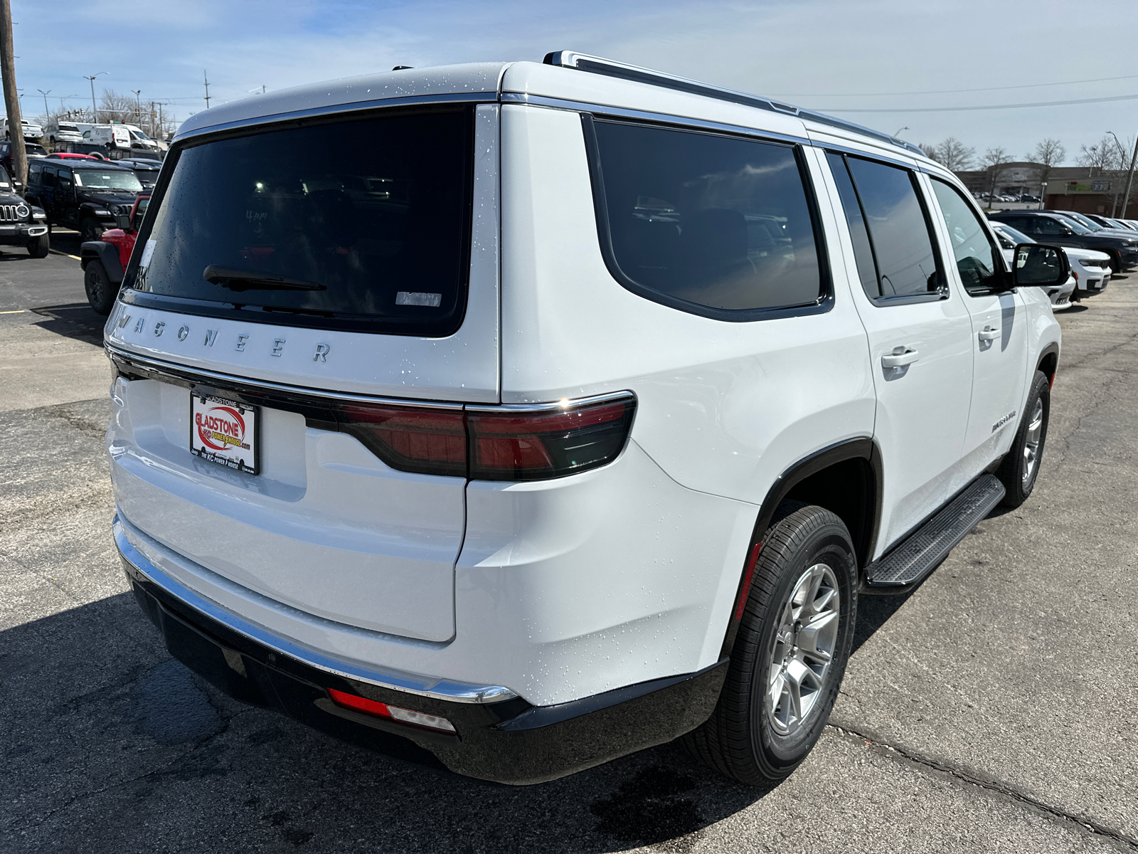 2024 Jeep Wagoneer Base 5