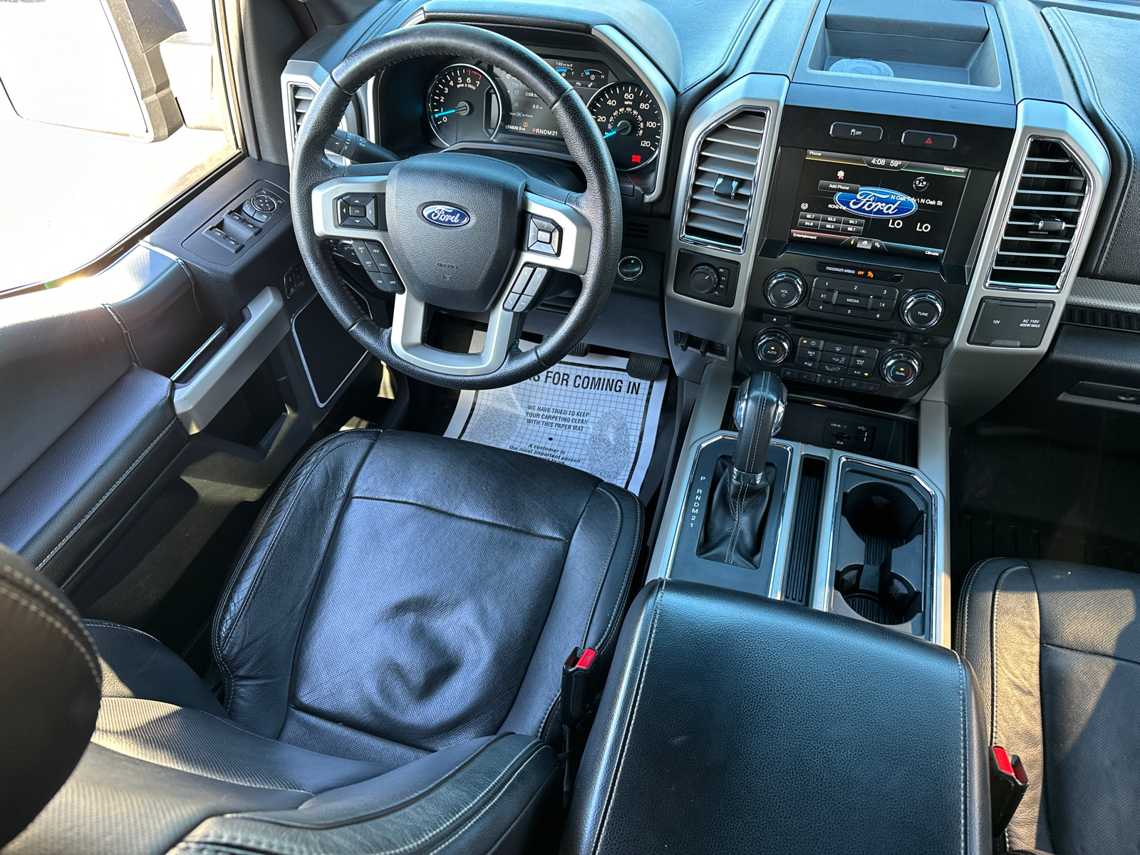 2015 Ford F-150 Lariat 15