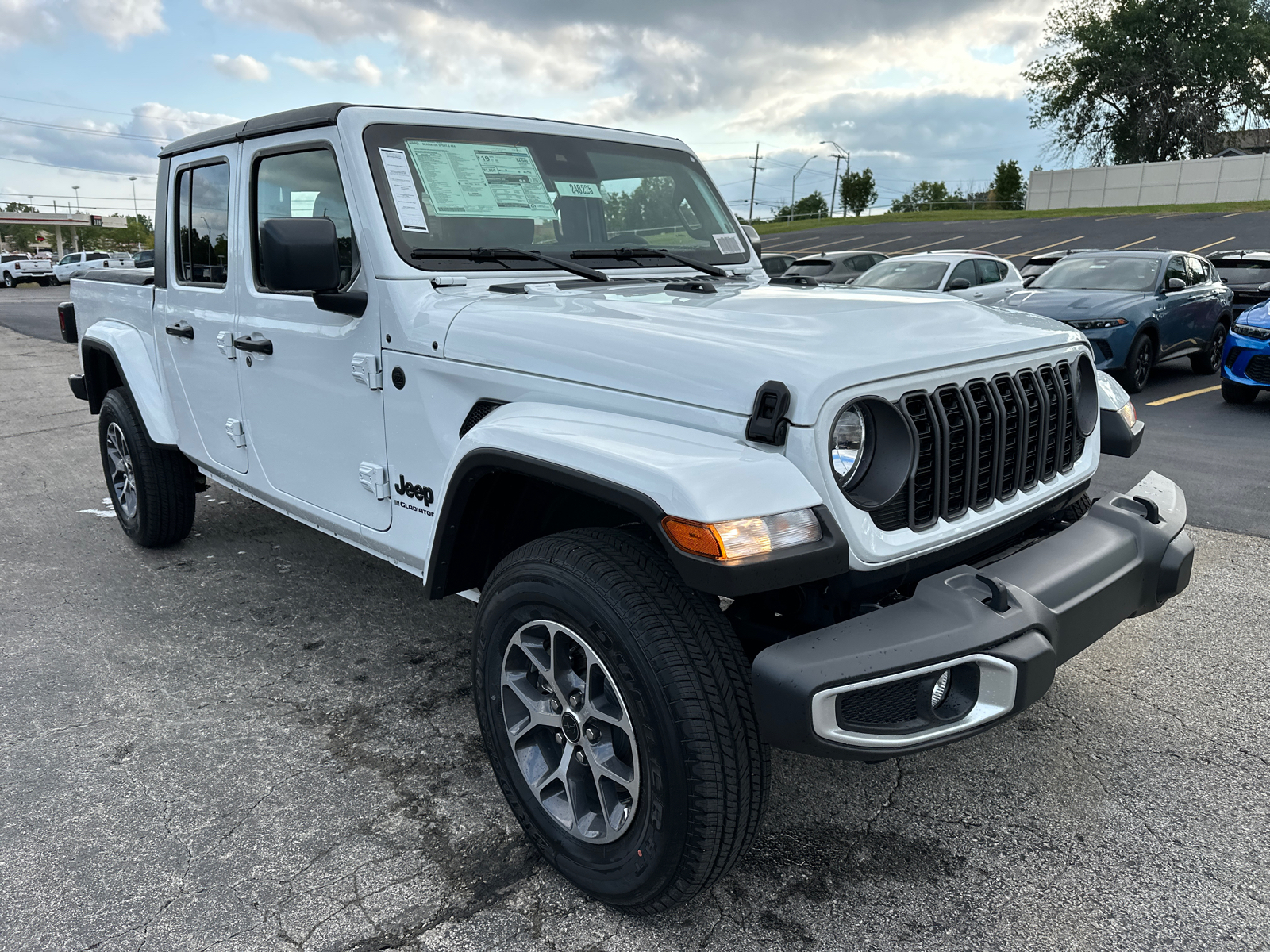 2024 Jeep Gladiator Sport 4