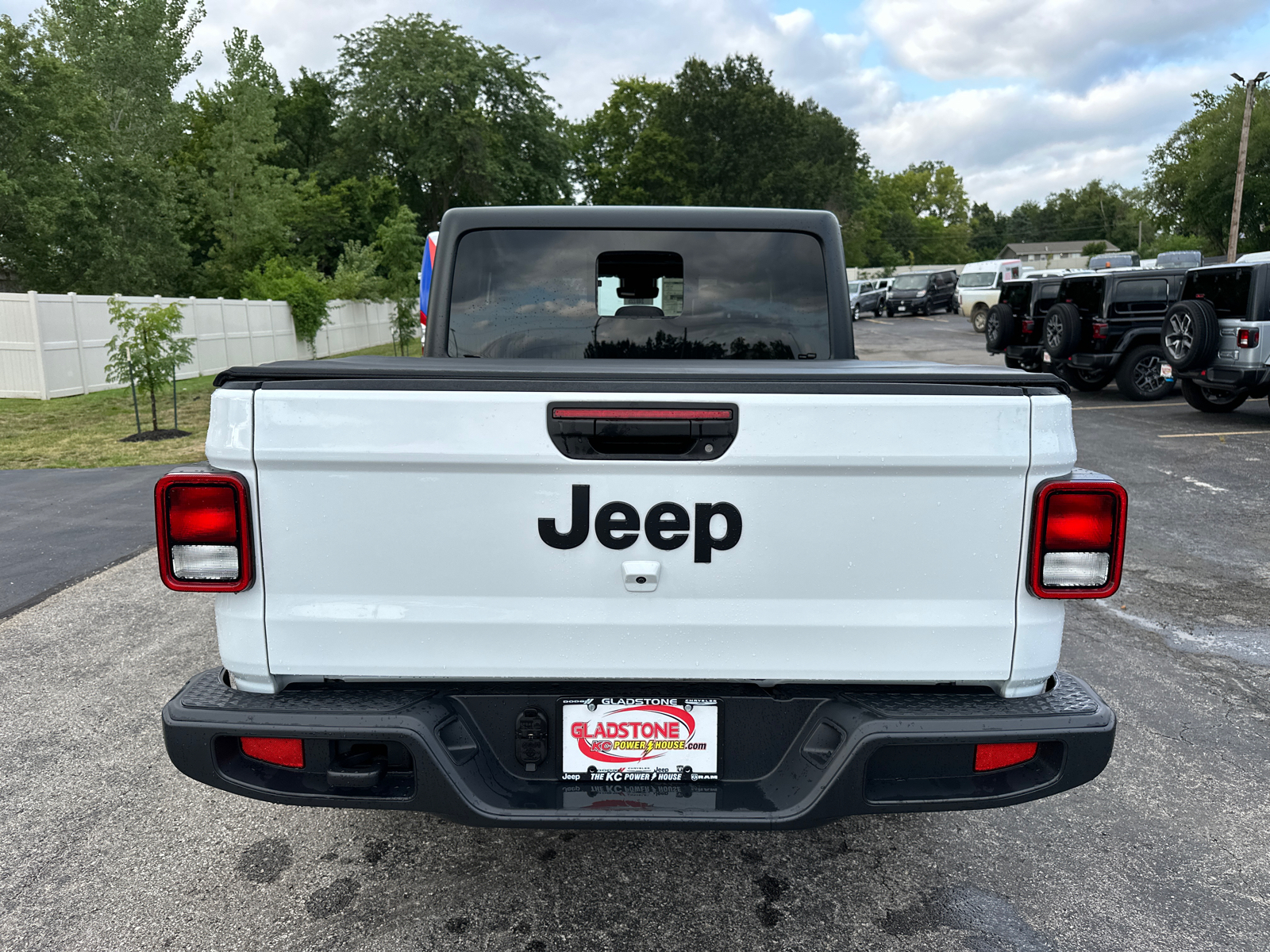 2024 Jeep Gladiator Sport 7