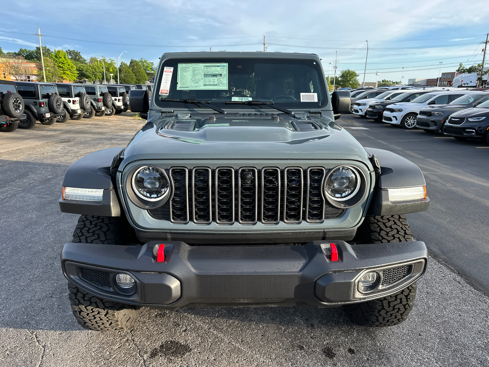 2024 Jeep Wrangler Rubicon 2