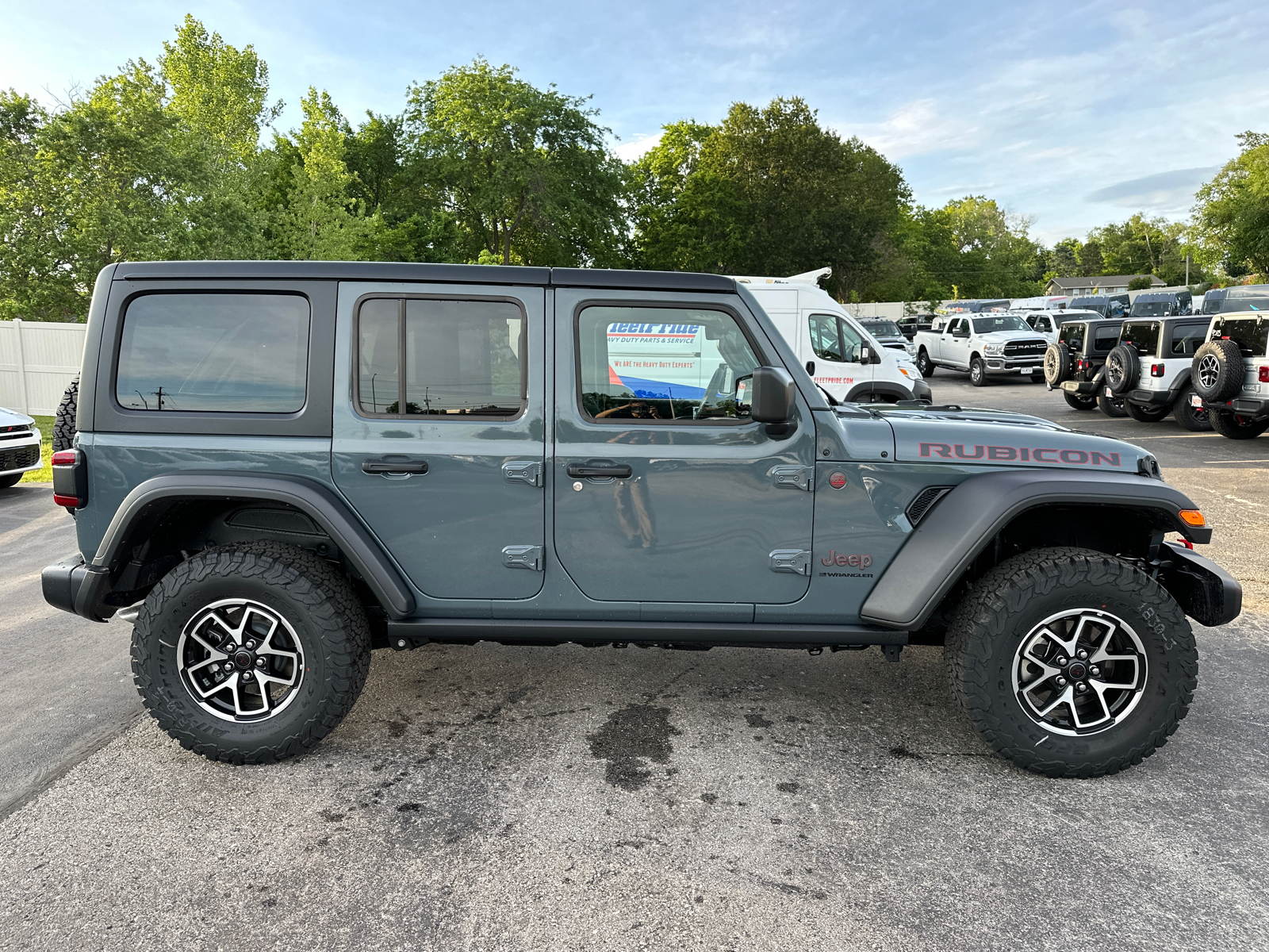 2024 Jeep Wrangler Rubicon 4