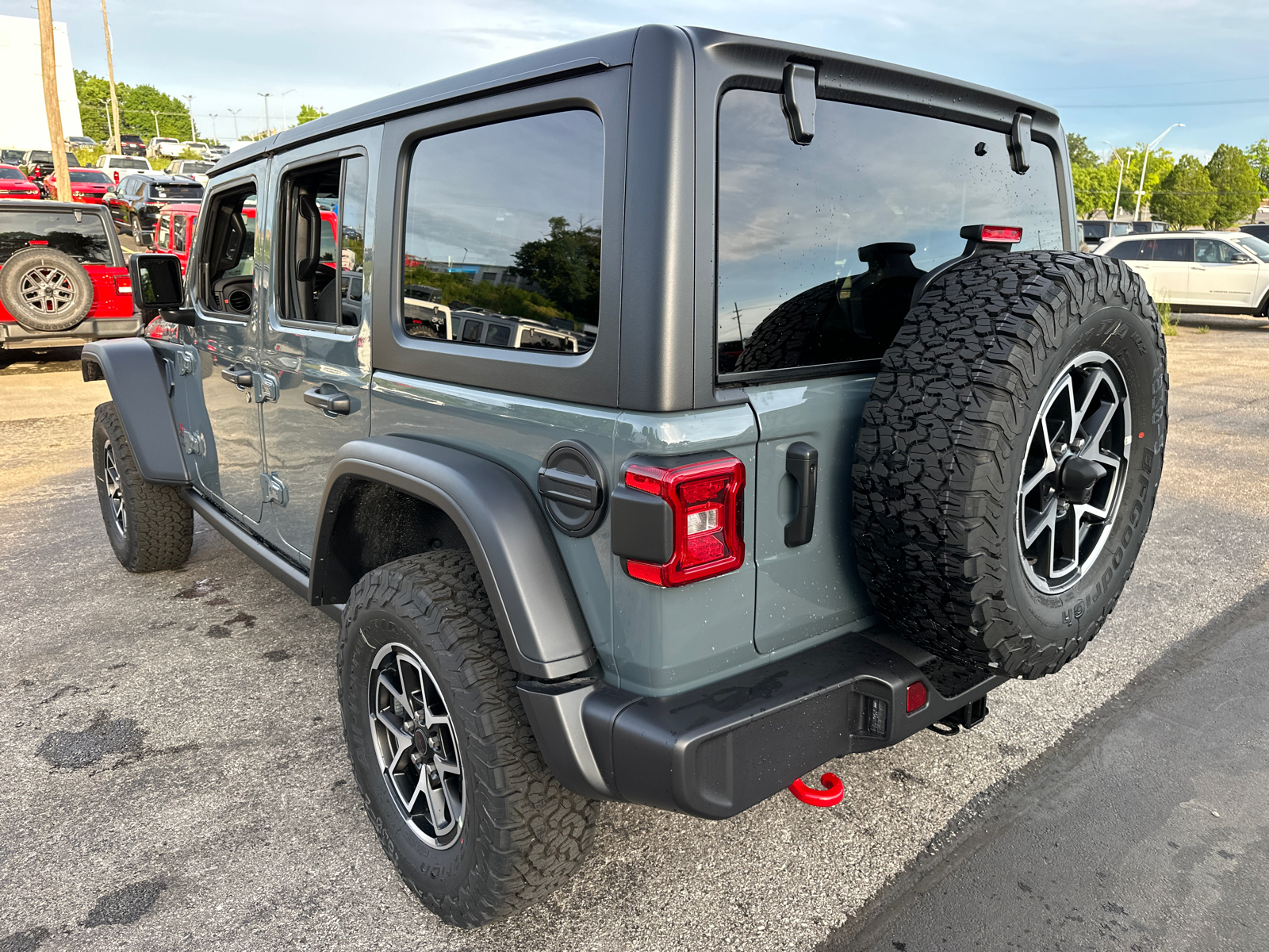 2024 Jeep Wrangler Rubicon 7