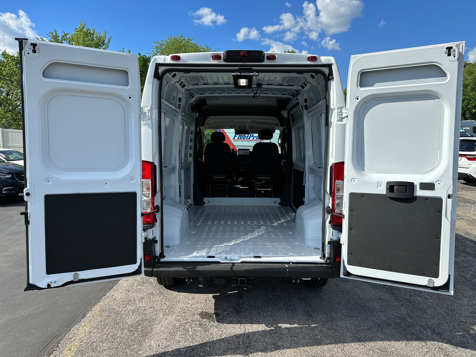 2024 Ram ProMaster 2500 High Roof 8