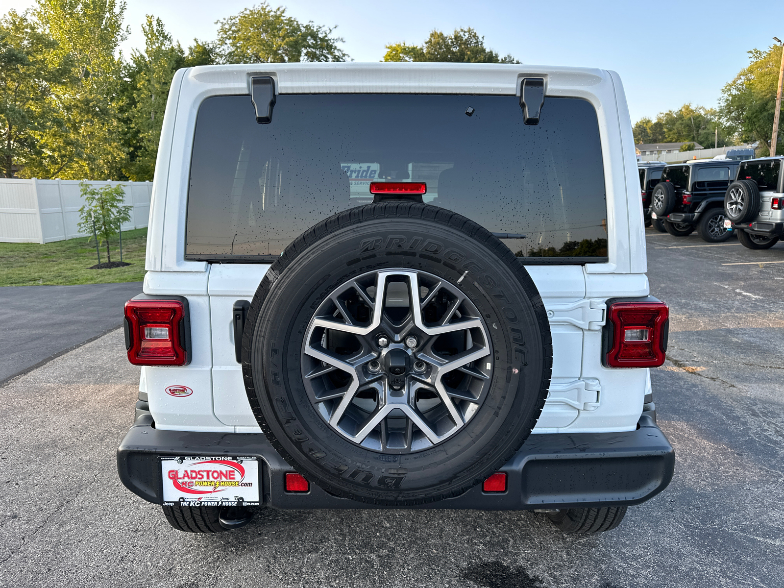 2024 Jeep Wrangler Sahara 7