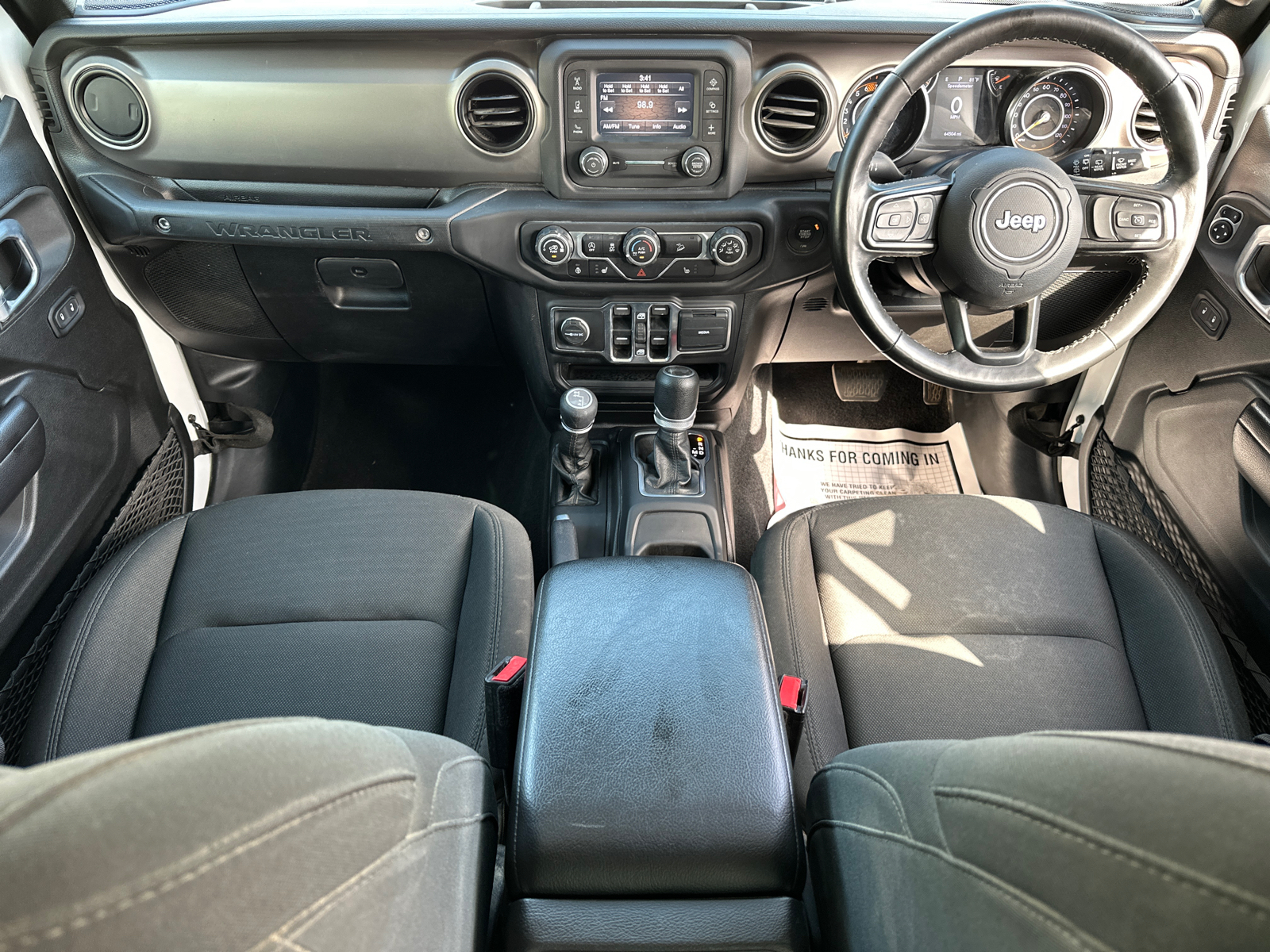 2021 Jeep Wrangler Unlimited Sport RHD 14