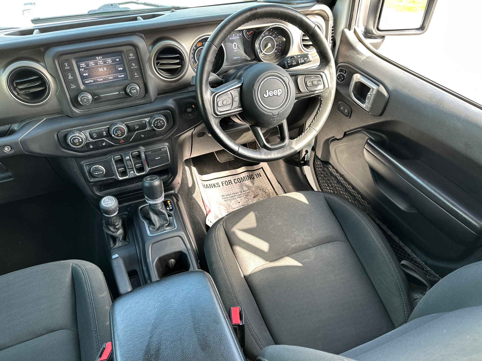 2021 Jeep Wrangler Unlimited Sport RHD 16