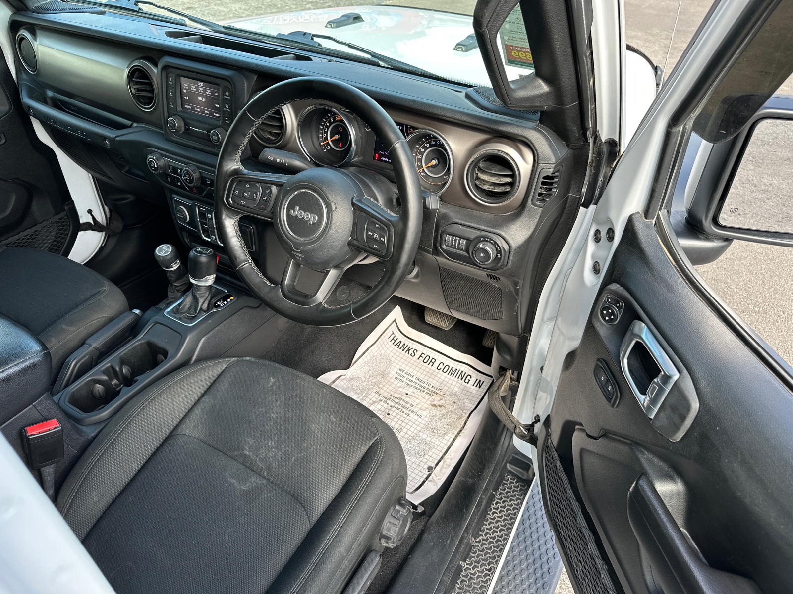 2021 Jeep Wrangler Unlimited Sport RHD 29