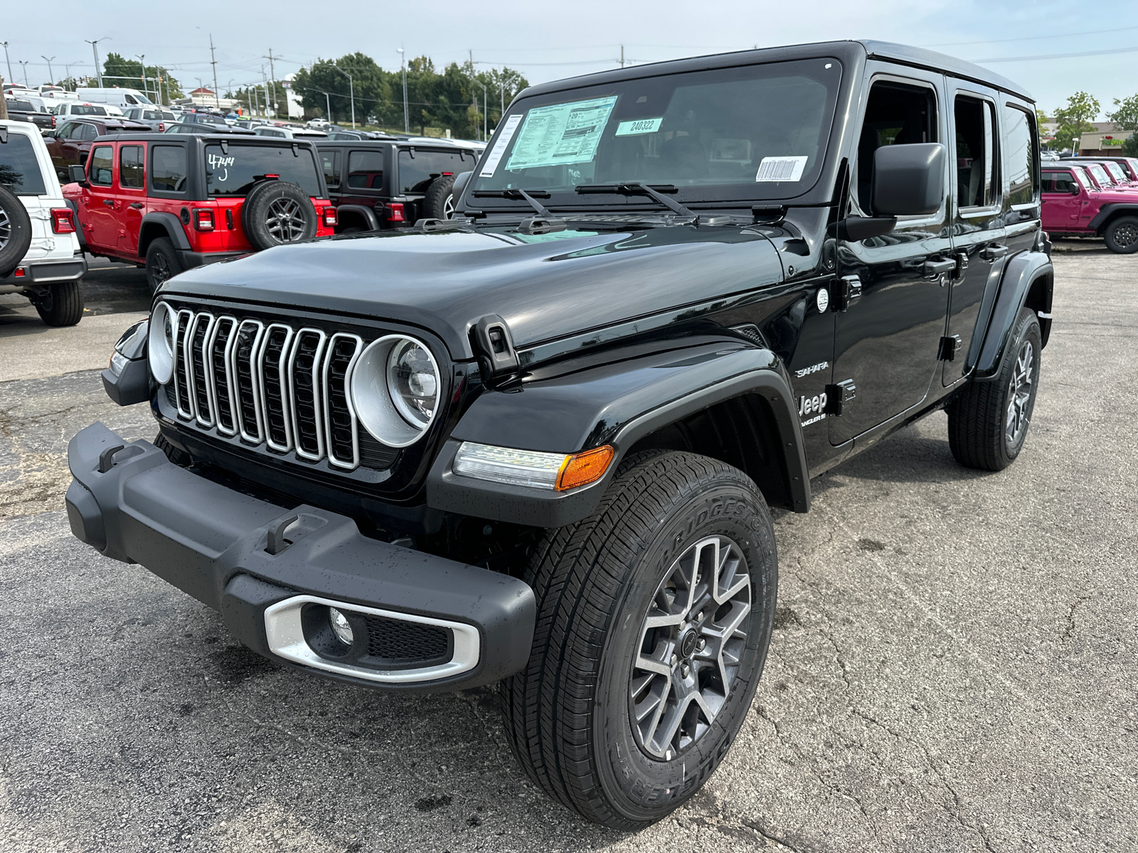 2024 Jeep Wrangler Sahara 2