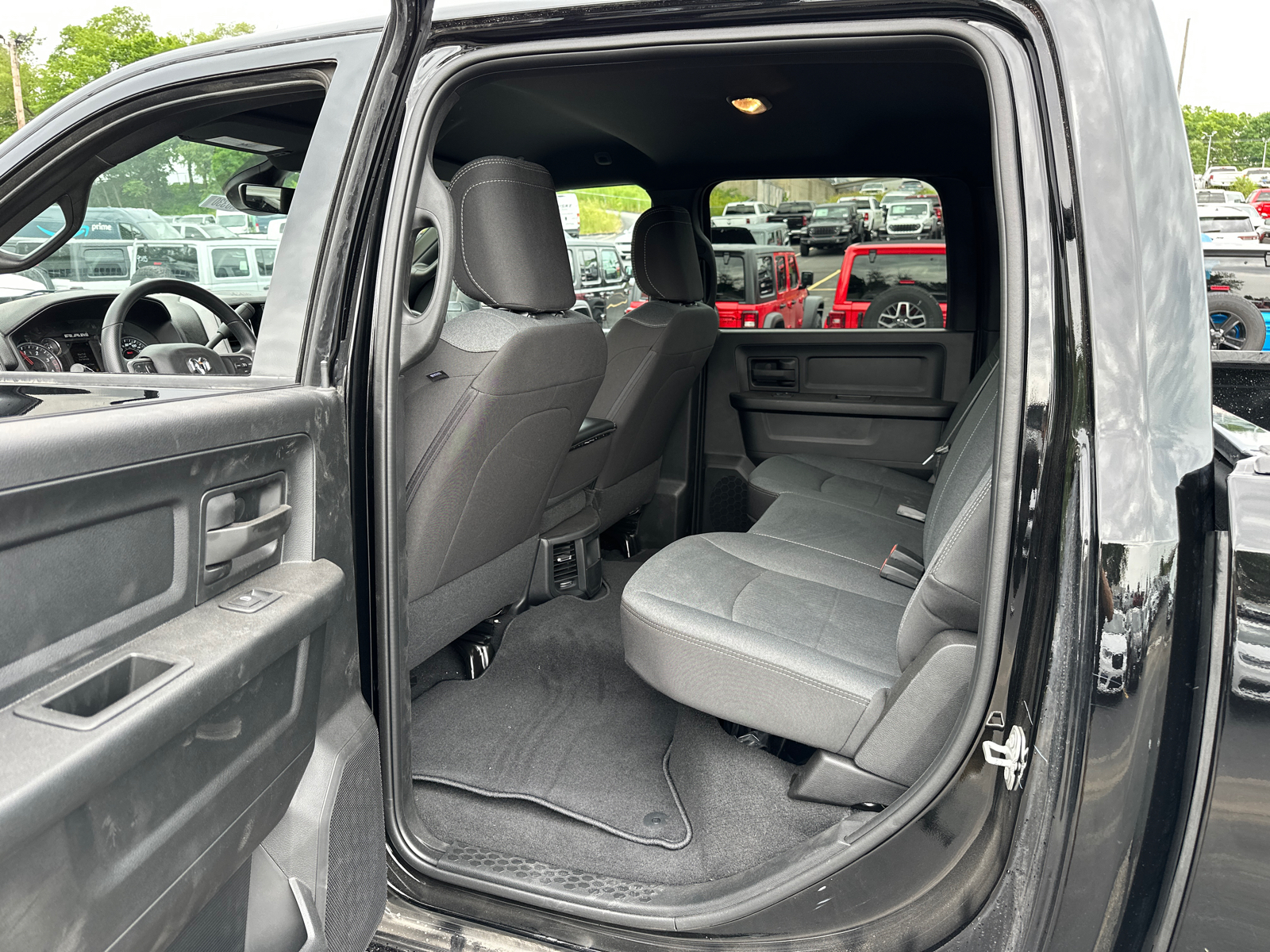 2024 Ram 3500 Tradesman 10