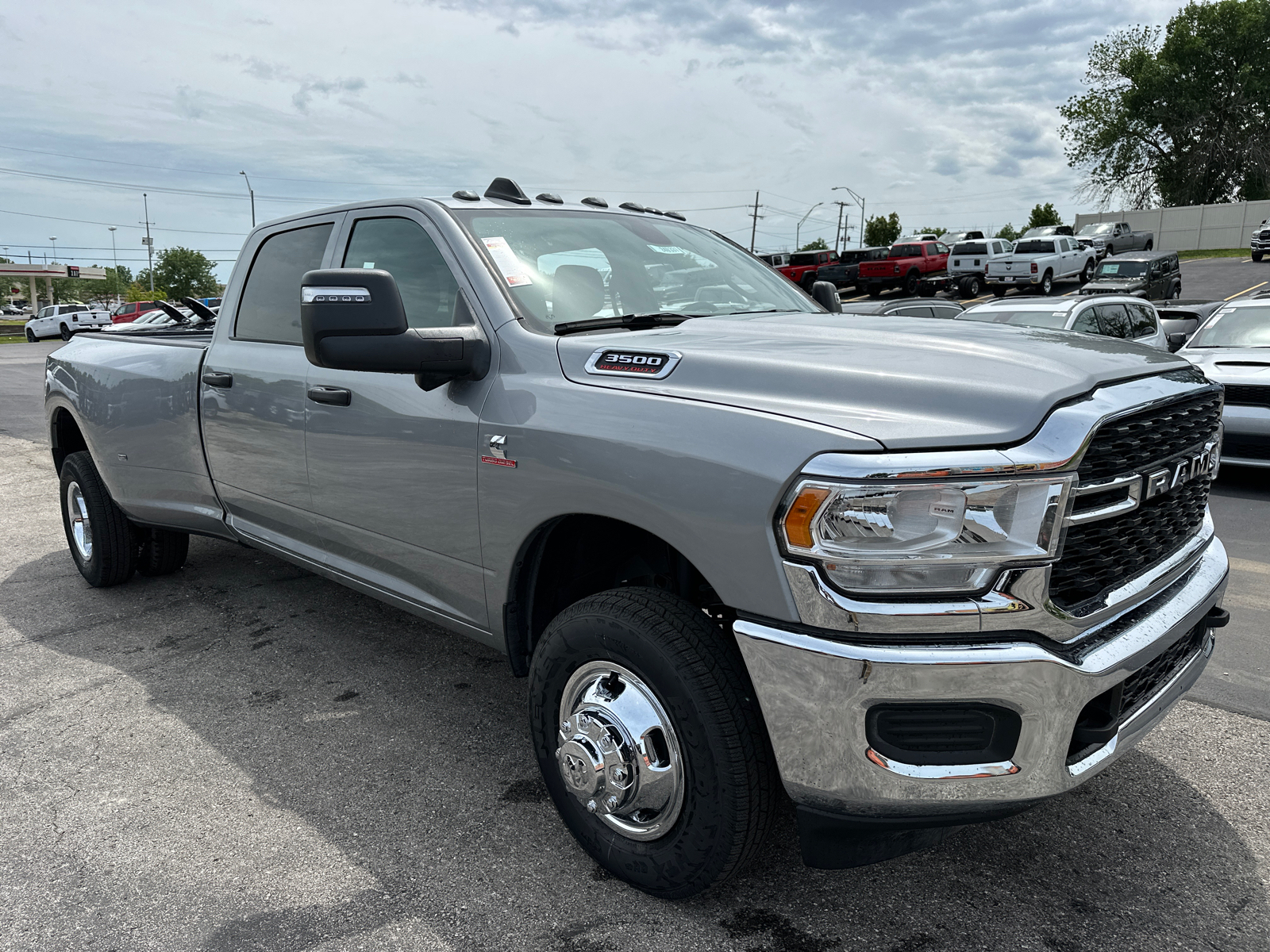 2024 Ram 3500 Tradesman 3