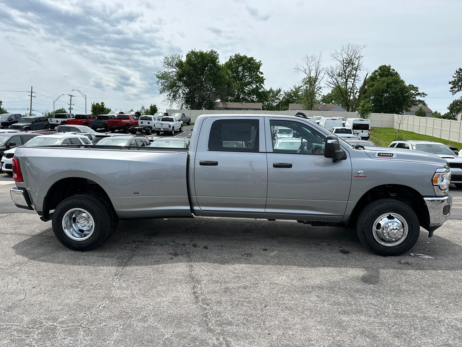 2024 Ram 3500 Tradesman 4