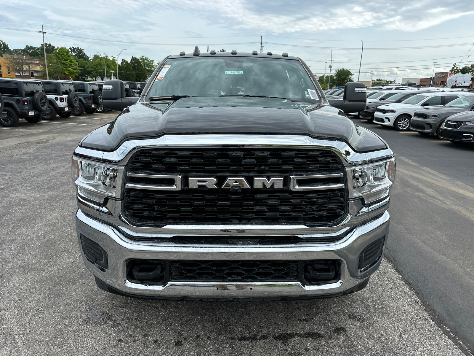 2024 Ram 3500 Tradesman 2