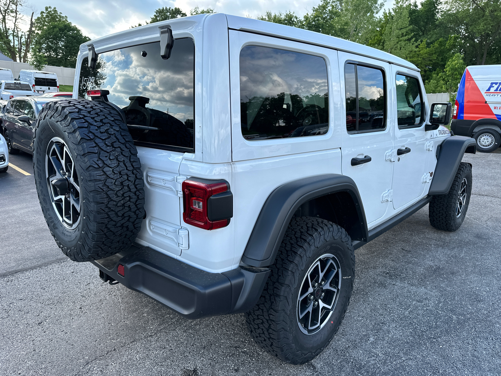 2024 Jeep Wrangler Rubicon 5