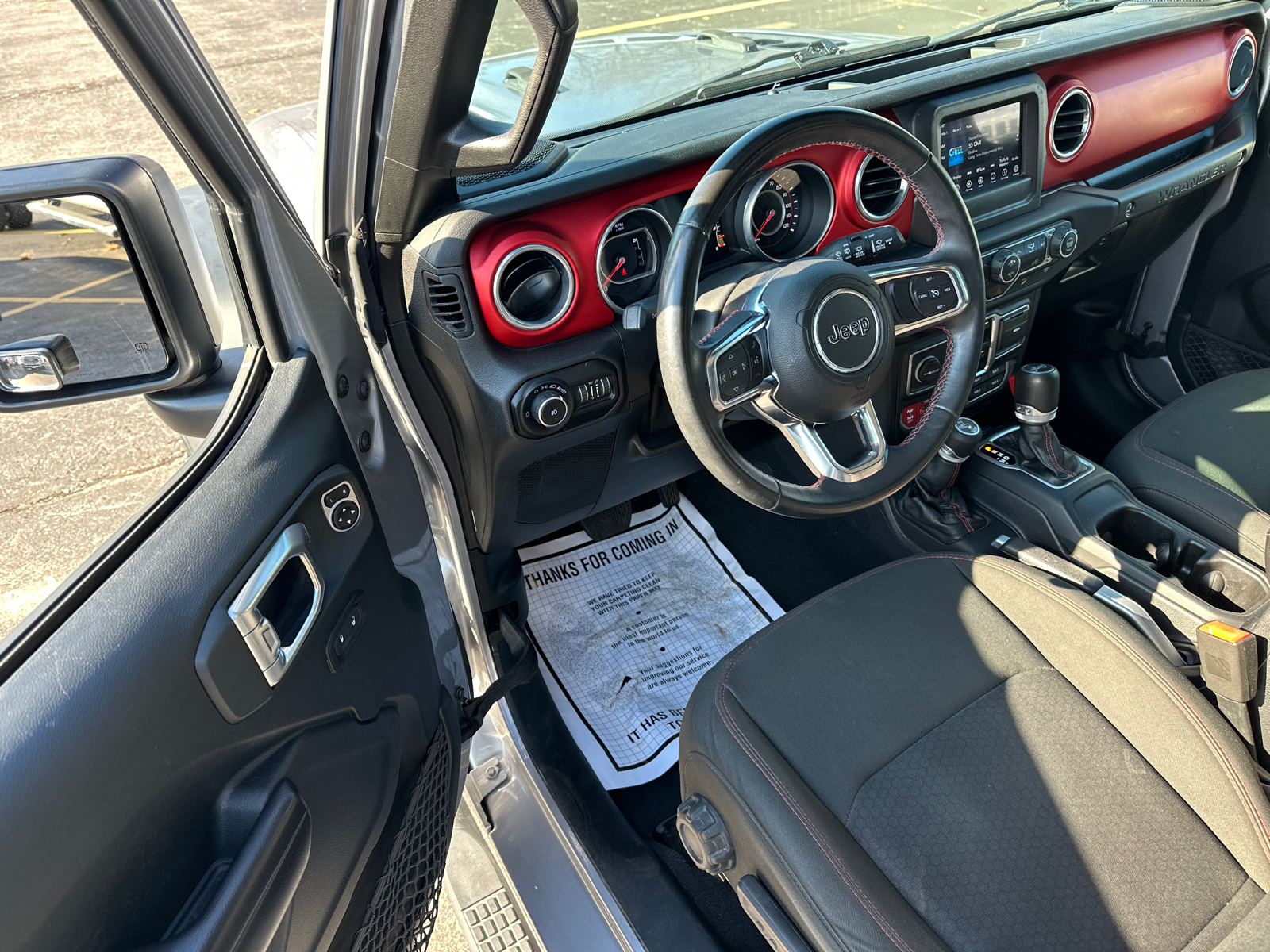 2018 Jeep Wrangler Unlimited Rubicon 31