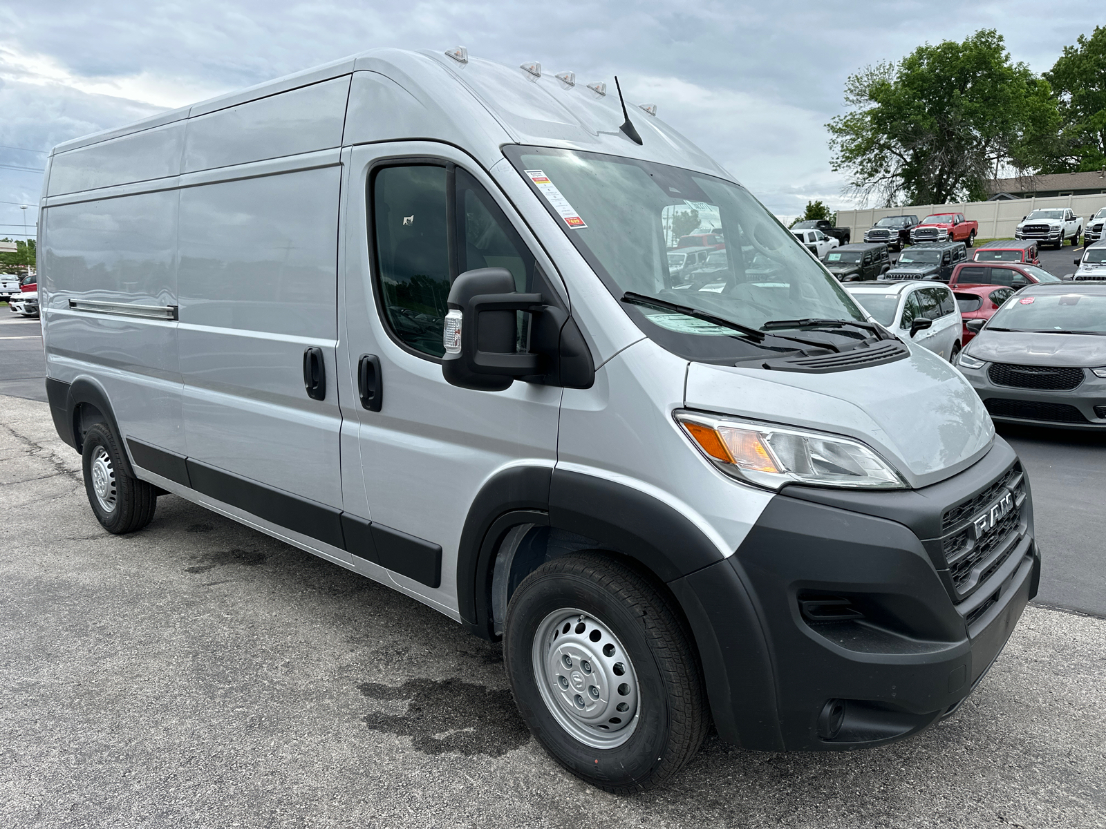 2024 Ram ProMaster 2500 High Roof 3