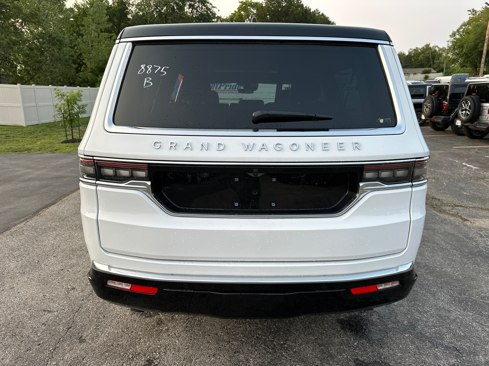 2024 Jeep Grand Wagoneer L Base 7