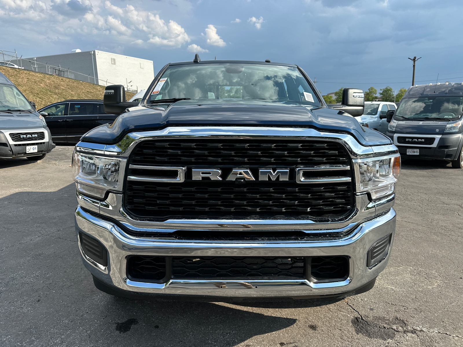 2024 Ram 2500 Tradesman 3