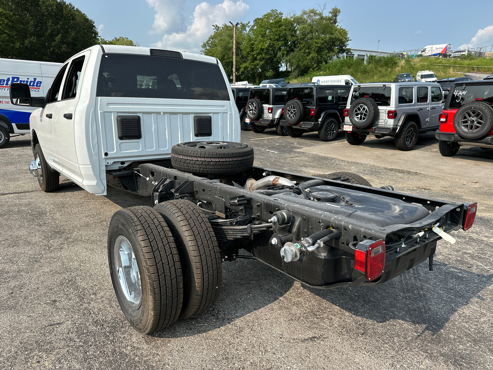 2024 Ram 3500 Tradesman 8