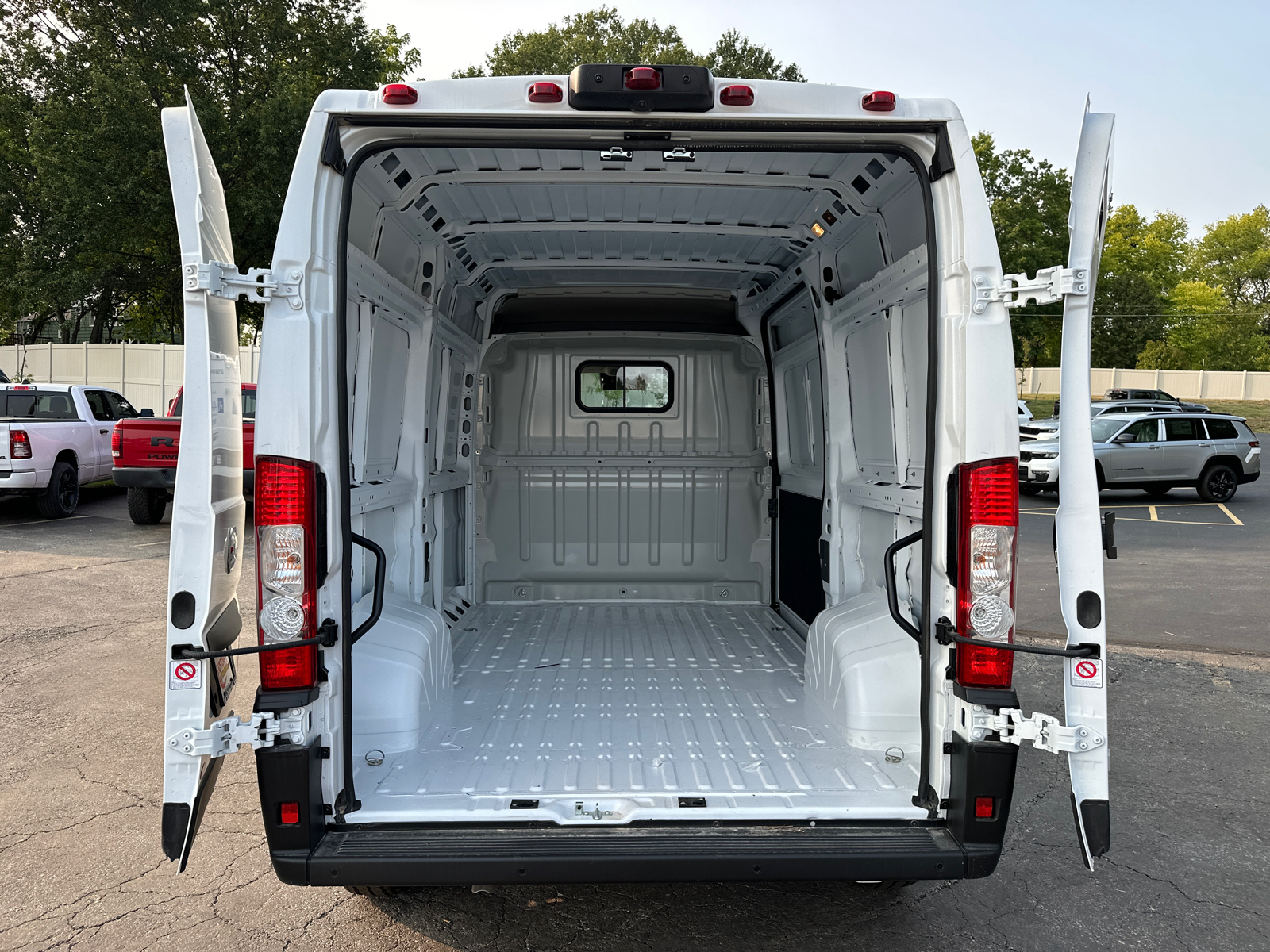 2024 Ram ProMaster 1500 Base 9