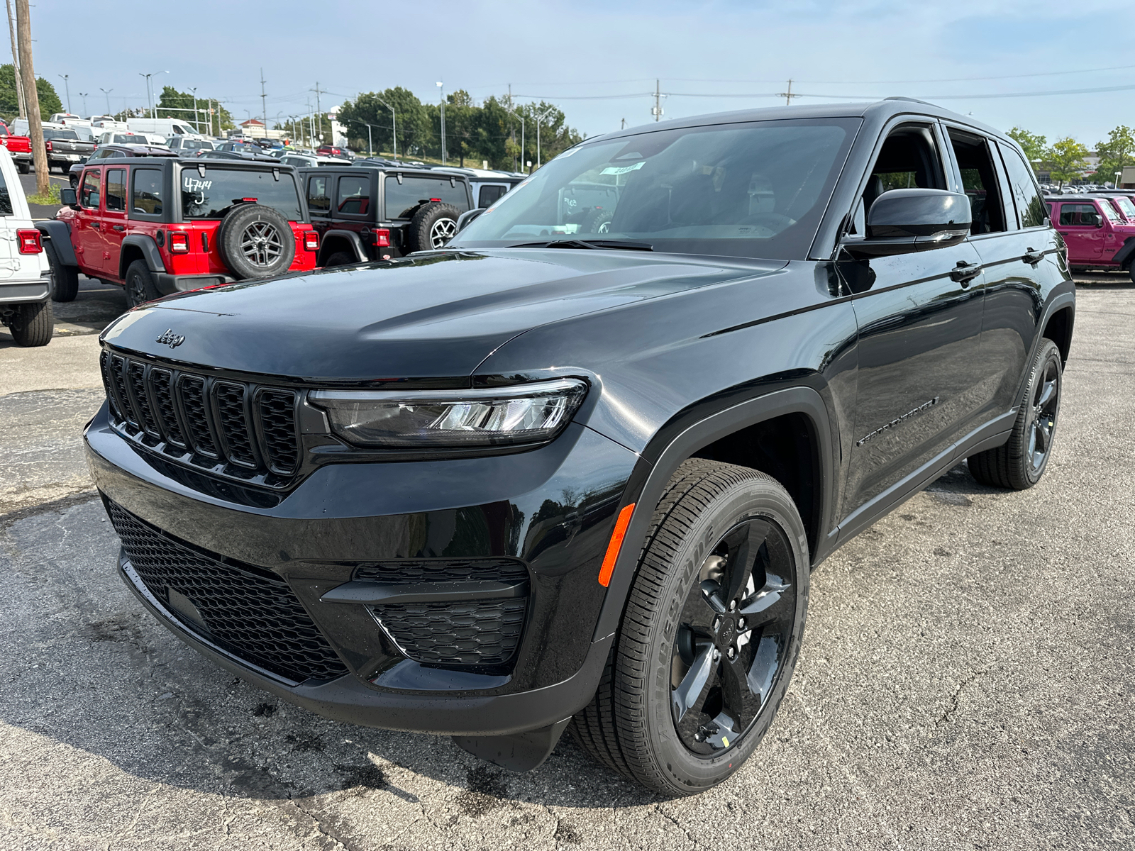 2024 Jeep Grand Cherokee Altitude X 2