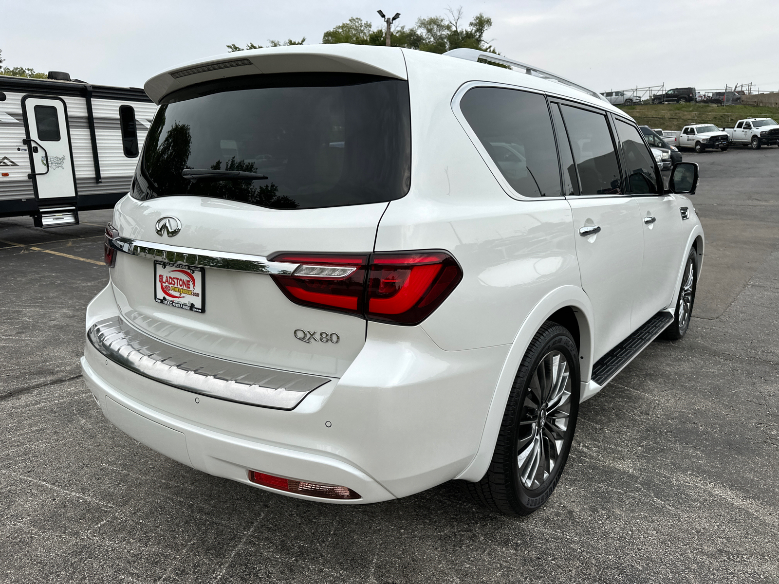 2021 INFINITI QX80 Sensory 6