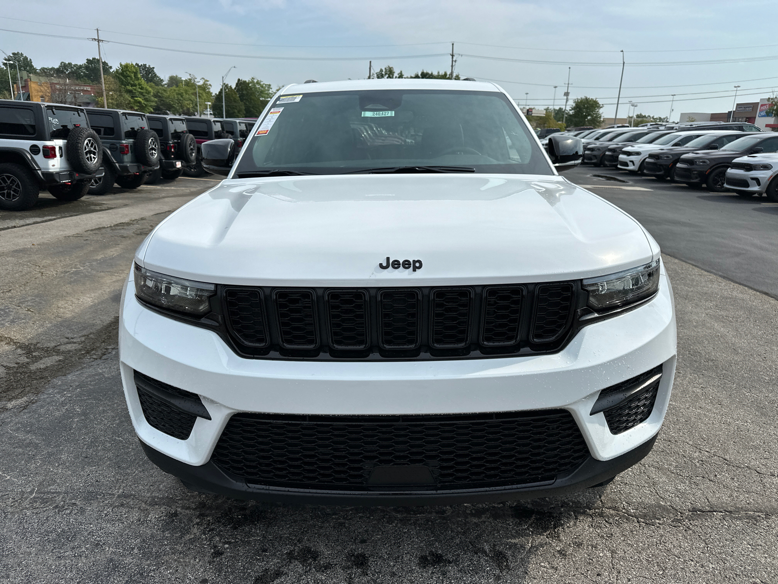 2024 Jeep Grand Cherokee Altitude X 3