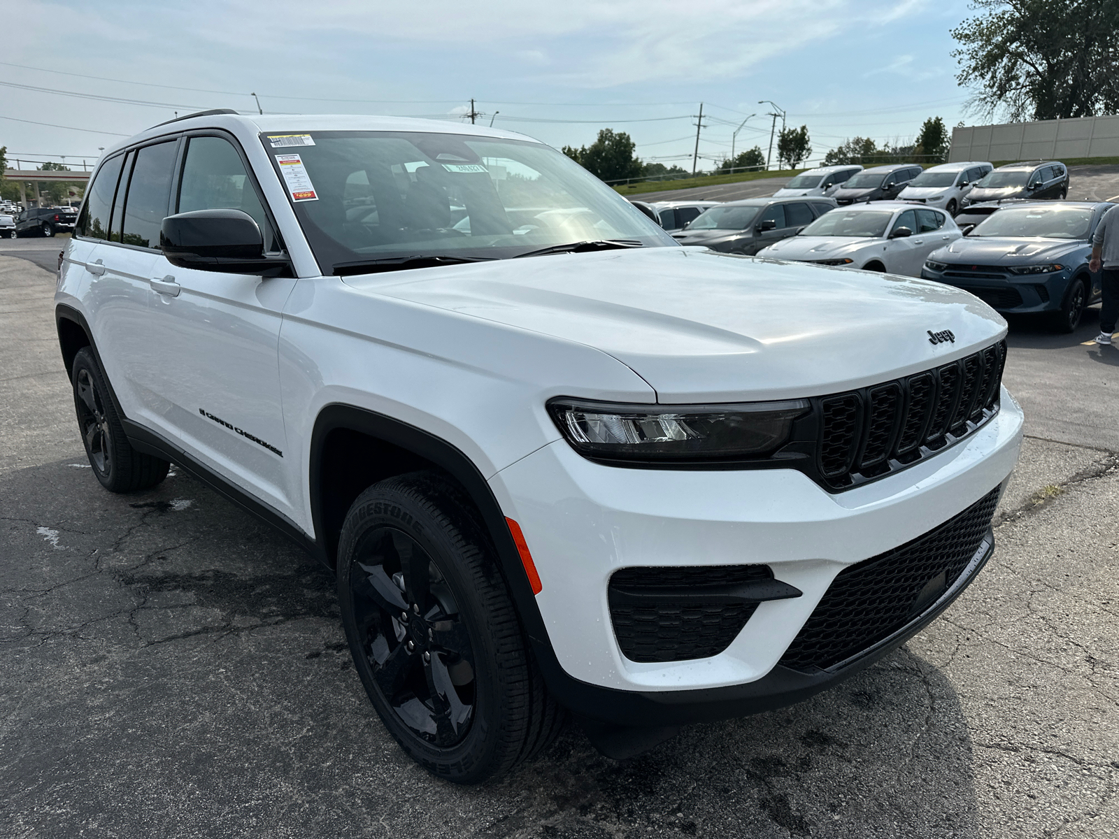 2024 Jeep Grand Cherokee Altitude X 4