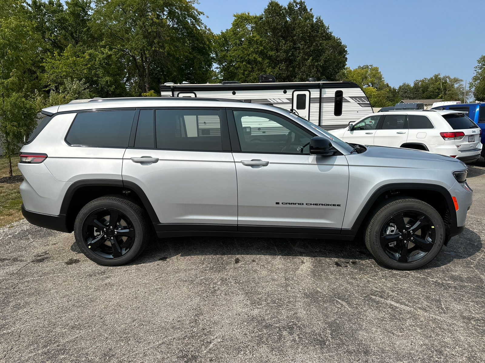 2024 Jeep Grand Cherokee L Altitude X 5