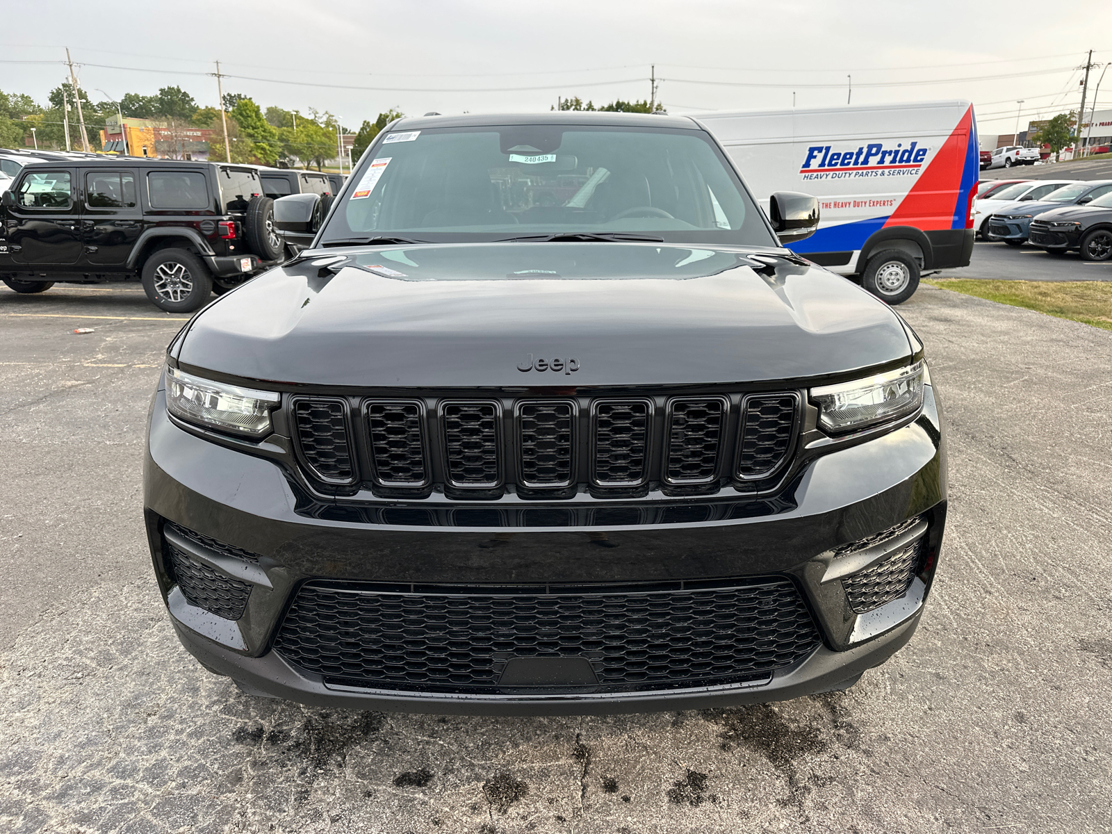 2024 Jeep Grand Cherokee Altitude 3