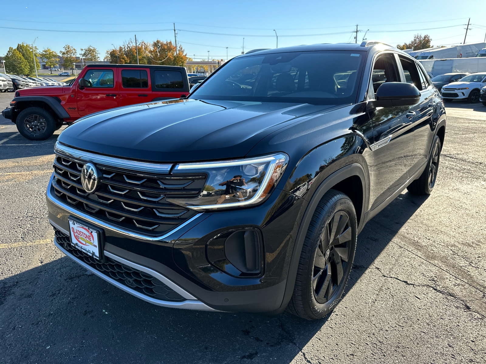 2024 Volkswagen Atlas Cross Sport 2.0T SE w/Technology 2