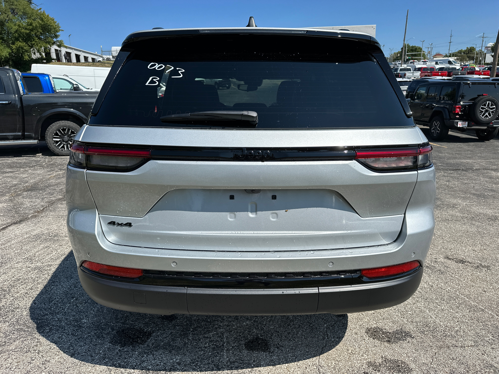 2024 Jeep Grand Cherokee Altitude 7