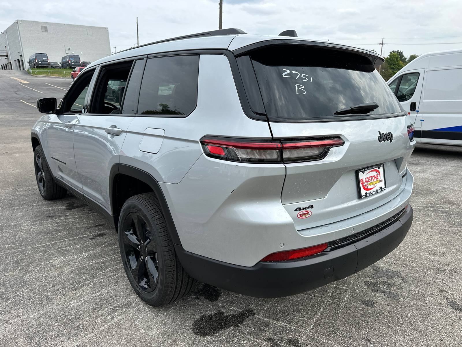 2024 Jeep Grand Cherokee L Limited 8