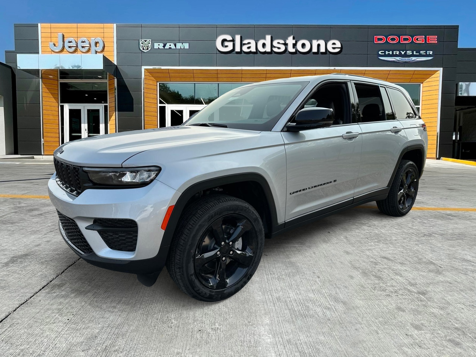 2024 Jeep Grand Cherokee Altitude 1