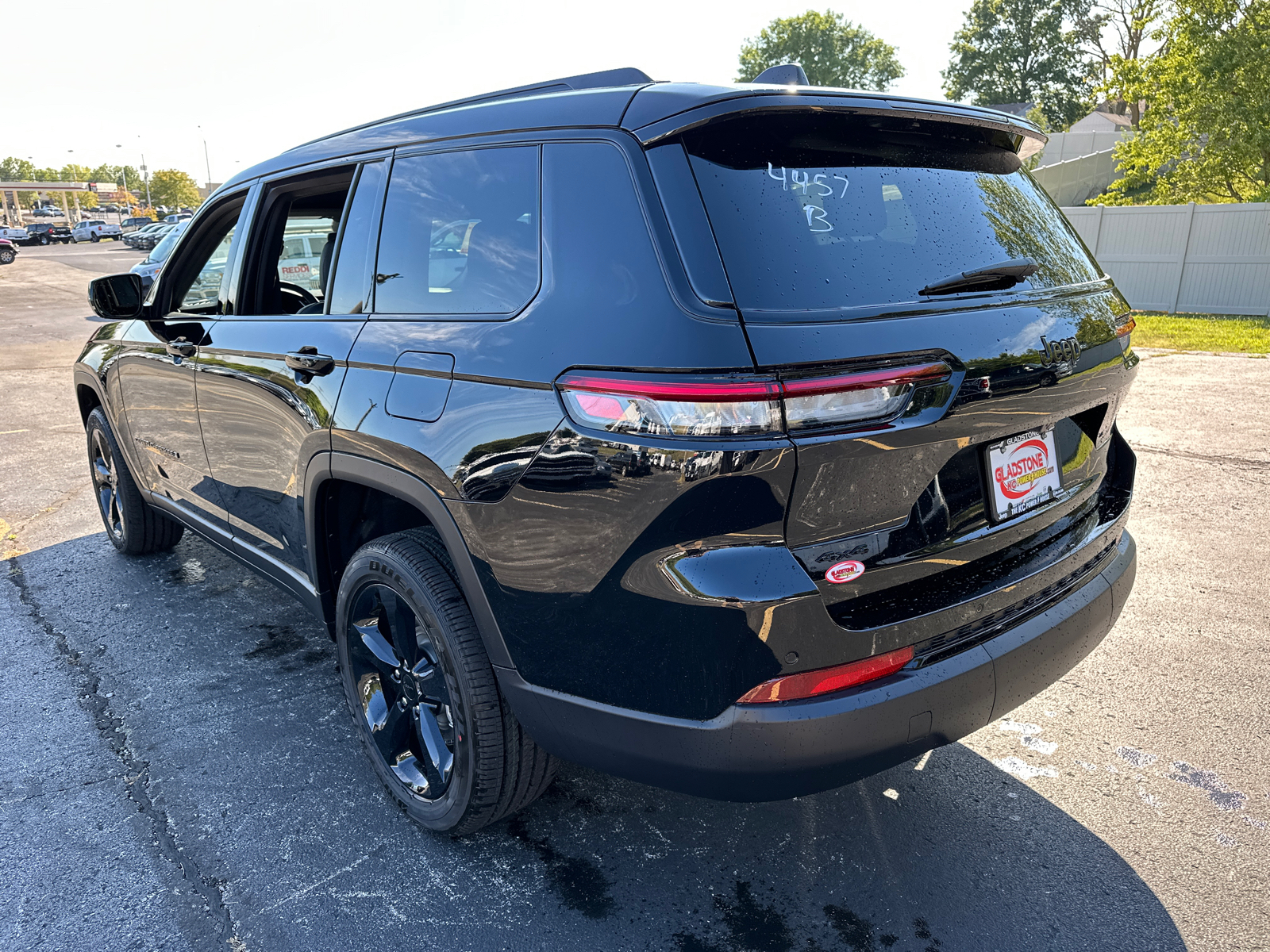 2024 Jeep Grand Cherokee L Altitude 8