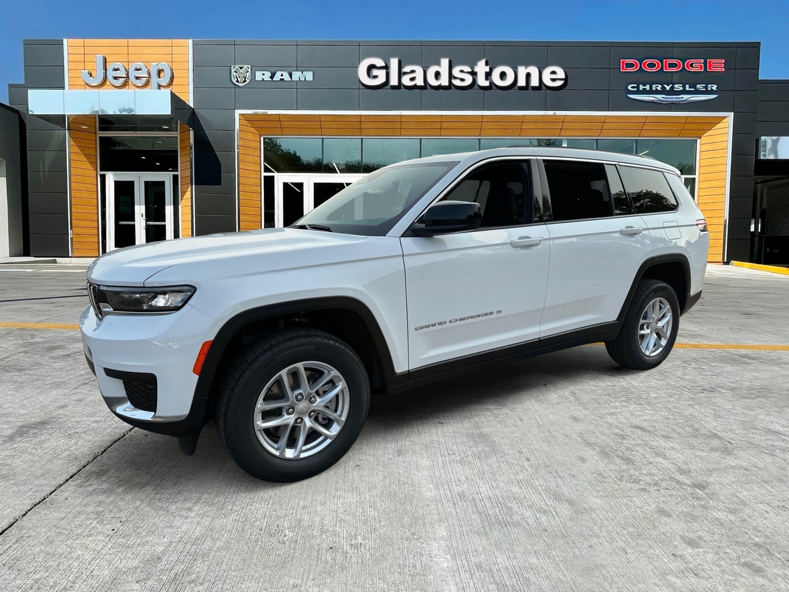 2024 Jeep Grand Cherokee L Laredo 1