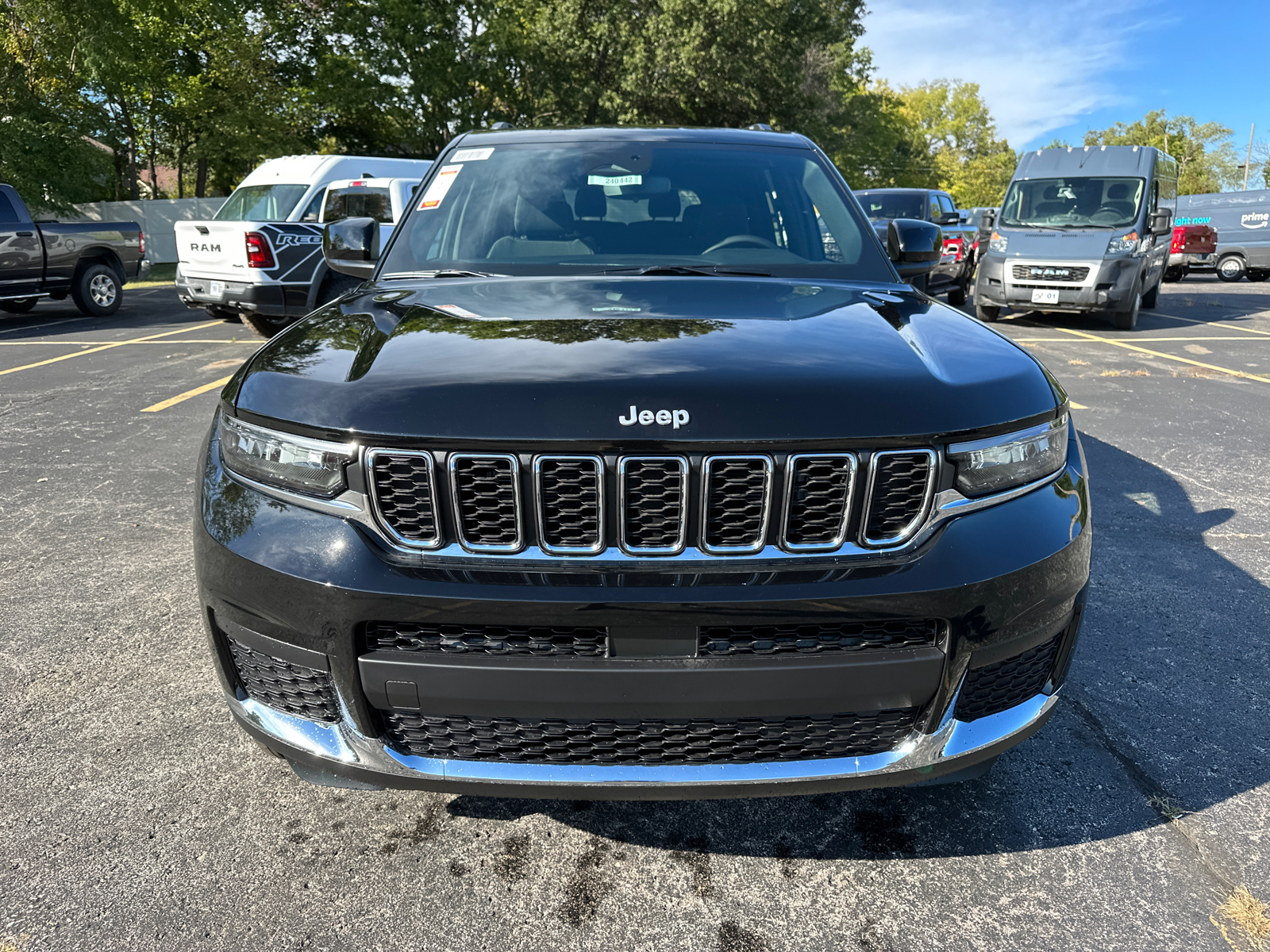 2024 Jeep Grand Cherokee L Laredo 3