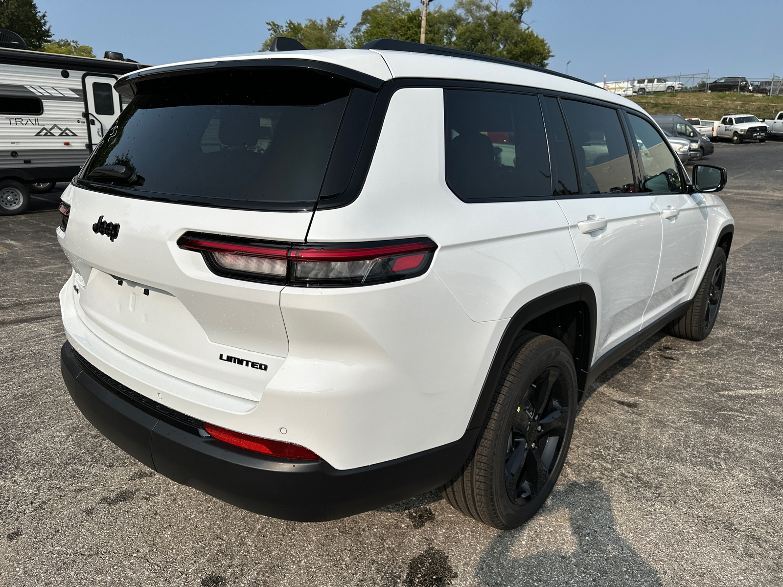 2024 Jeep Grand Cherokee L Limited 6