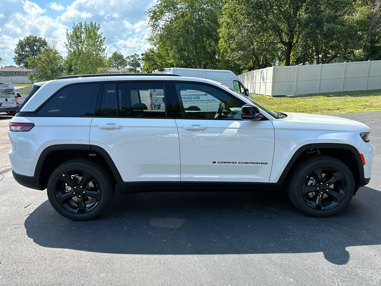 2024 Jeep Grand Cherokee Altitude 5