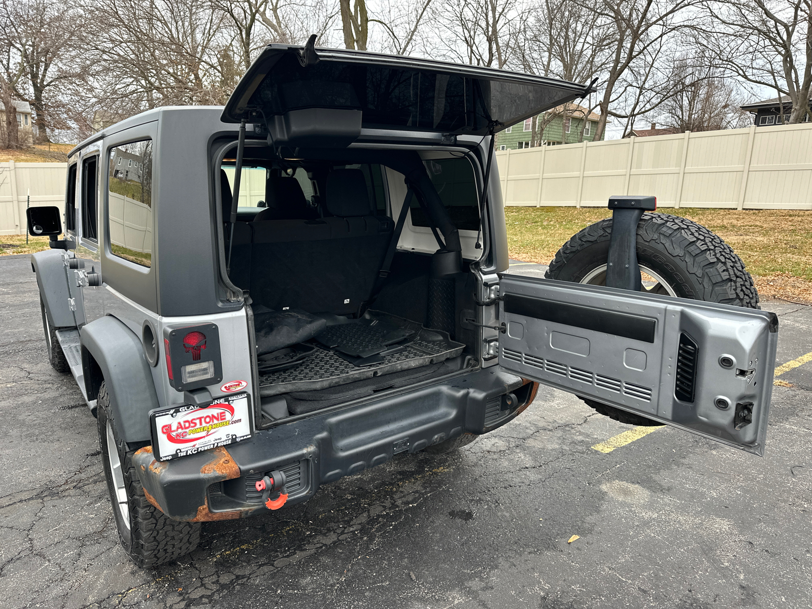 2014 Jeep Wrangler Unlimited Sport 9