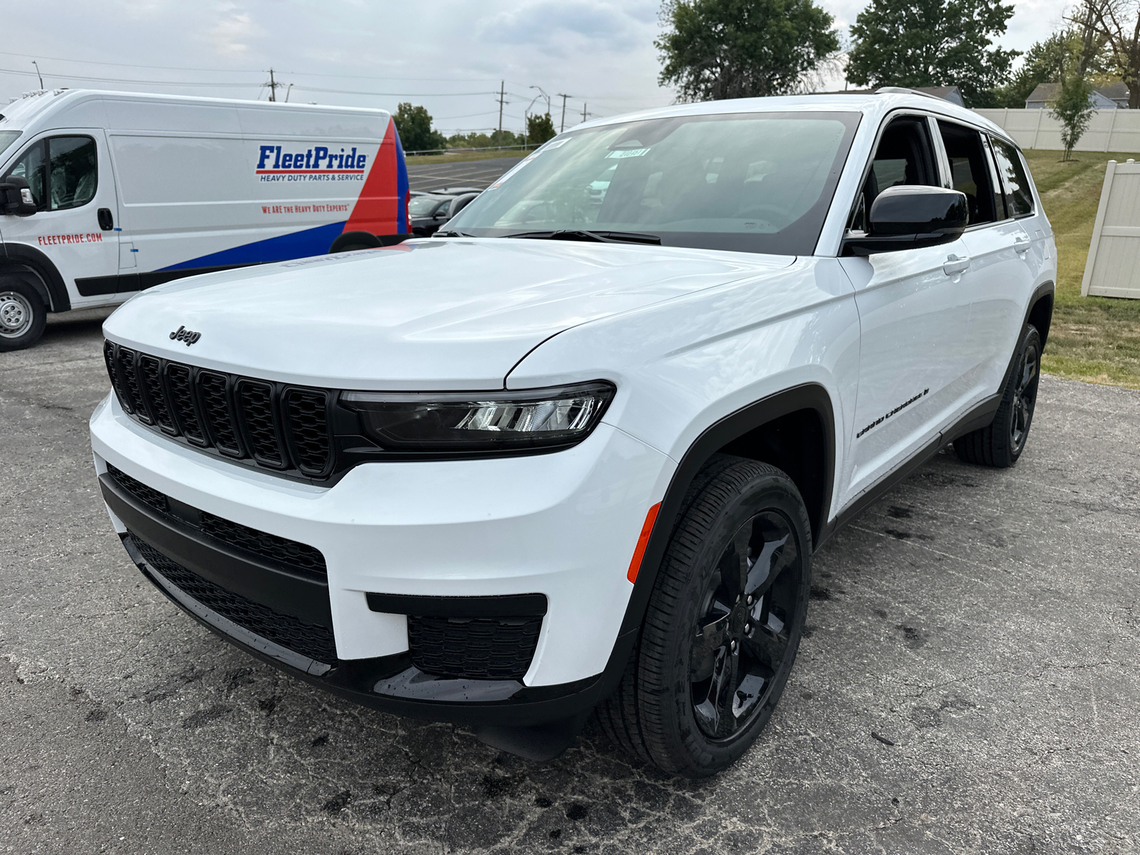 2024 Jeep Grand Cherokee L Altitude 2