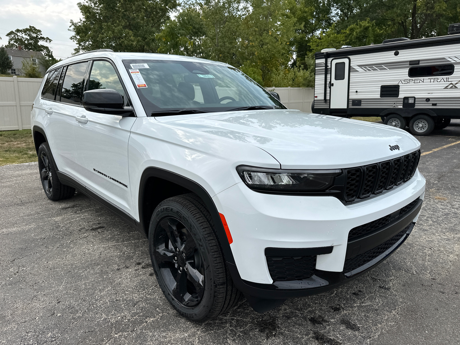 2024 Jeep Grand Cherokee L Altitude 4