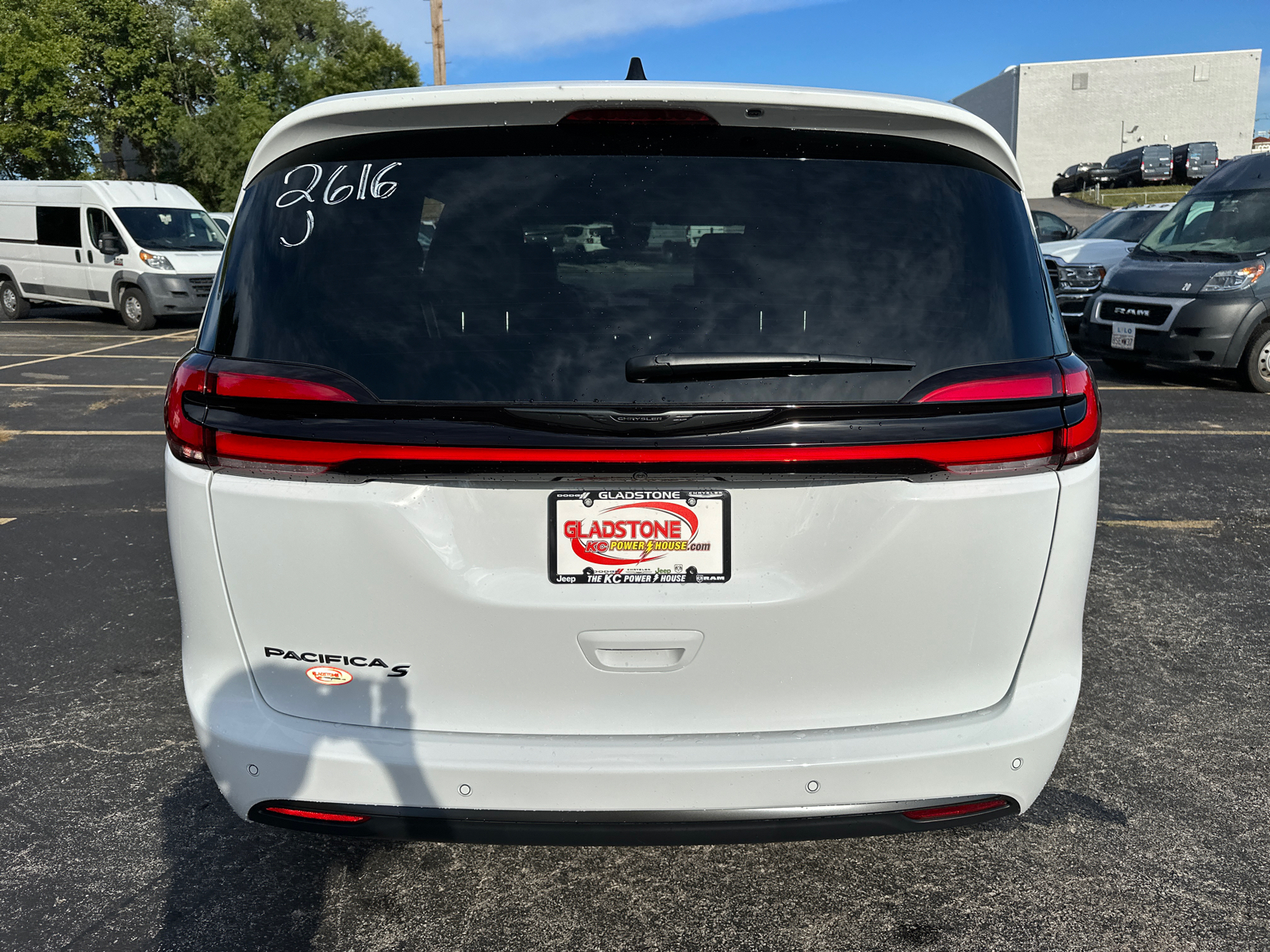 2024 Chrysler Pacifica Touring L 7