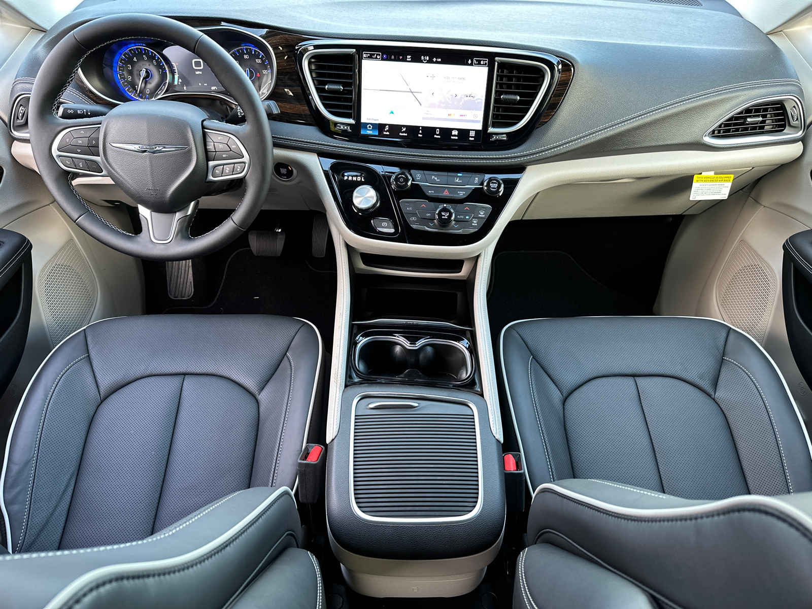 2024 Chrysler Pacifica Limited 15